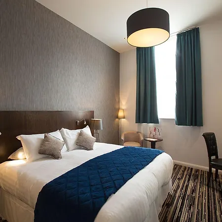 The Furness Railway Wetherspoon Hotel