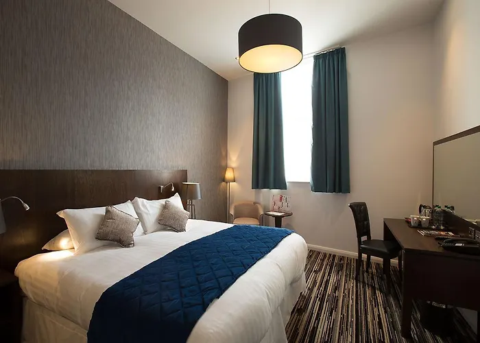 The Furness Railway Wetherspoon Hotel 4*